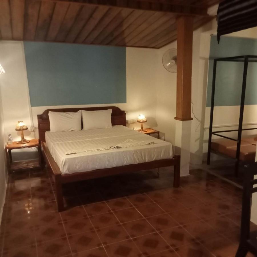 Nomad Guesthouse Кратьє Екстер'єр фото