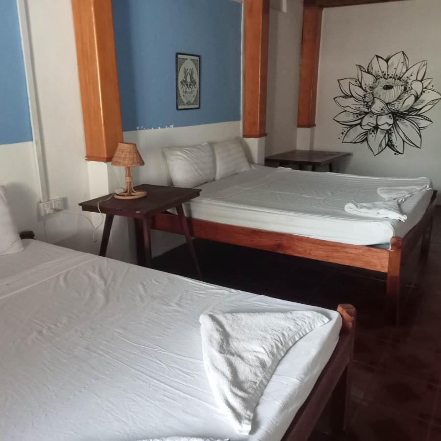 Nomad Guesthouse Кратьє Екстер'єр фото