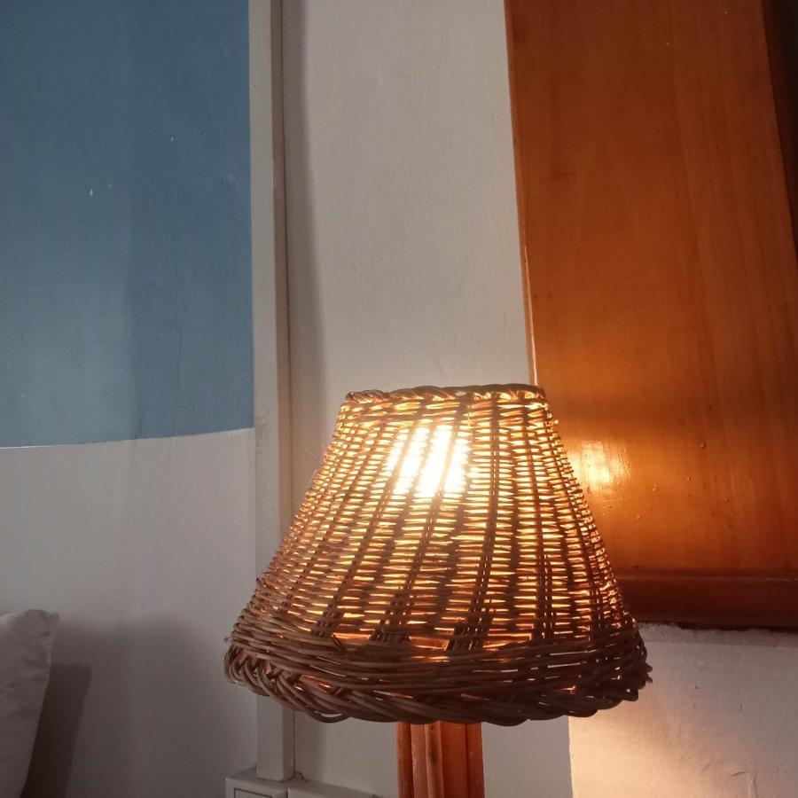 Nomad Guesthouse Кратьє Екстер'єр фото